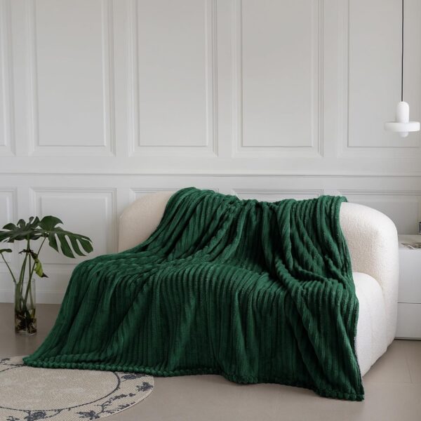 Chunky Ribbed Soft Fleece Blanket Throws - Fluffy Warm Heated Double & King Luxury Ribbed Throw for Bedroom, Sofa Couch, Bed Blankets - Image 5